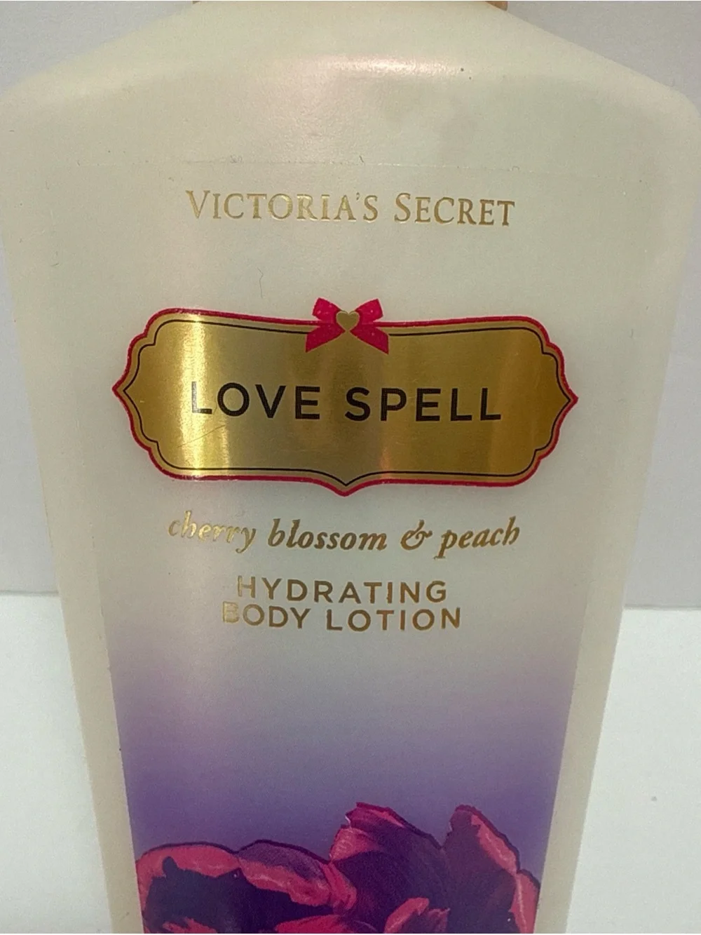 Victoria's Secret Love Spell Body Lotion - Cream/Purple retired not full